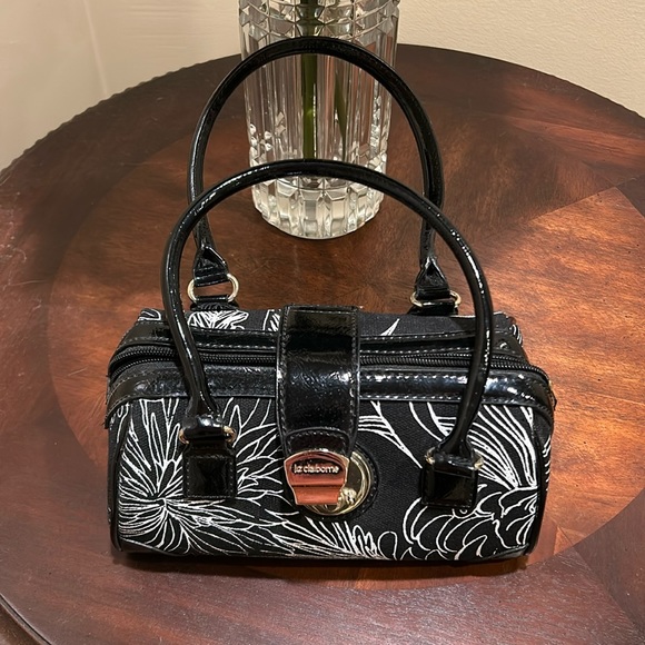Liz Claiborne purse - Picture 1 of 4